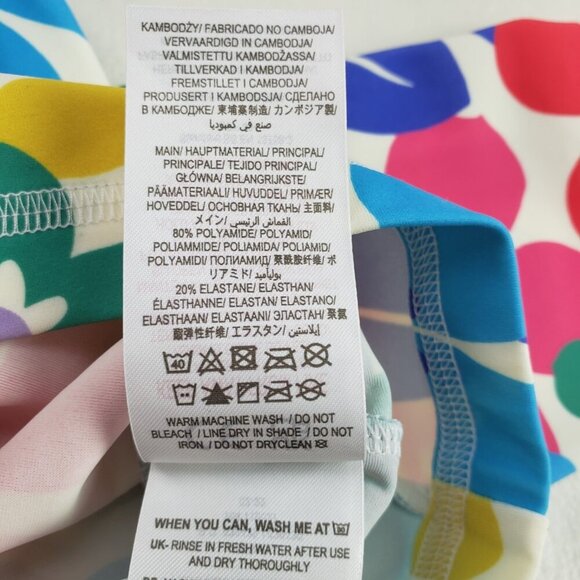 Boden Rashguard Swim Shirt Girls 6-7 Colorful Floral Sun Protectant UPF Top NEW - Picture 9 of 9